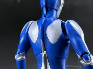 【簡易レビュー】S.H.Figuarts ウルトラマンコスモス ルナモード