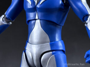 【簡易レビュー】S.H.Figuarts ウルトラマンコスモス ルナモード