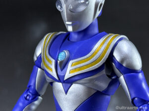 【簡易レビュー】S.H.Figuarts 真骨彫製法 ウルトラマンティガ スカイタイプ