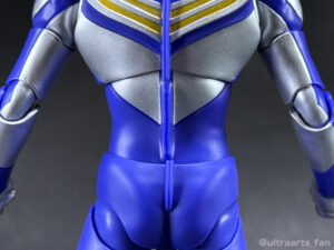 【簡易レビュー】S.H.Figuarts 真骨彫製法 ウルトラマンティガ スカイタイプ