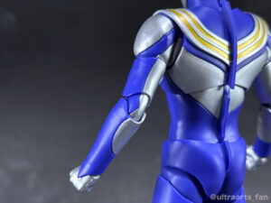 【簡易レビュー】S.H.Figuarts 真骨彫製法 ウルトラマンティガ スカイタイプ