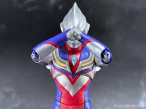 【簡易レビュー】S.H.Figuarts 真骨彫製法 ウルトラマンティガ スカイタイプ