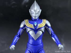 【簡易レビュー】S.H.Figuarts 真骨彫製法 ウルトラマンティガ スカイタイプ