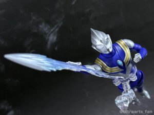 【簡易レビュー】S.H.Figuarts 真骨彫製法 ウルトラマンティガ スカイタイプ